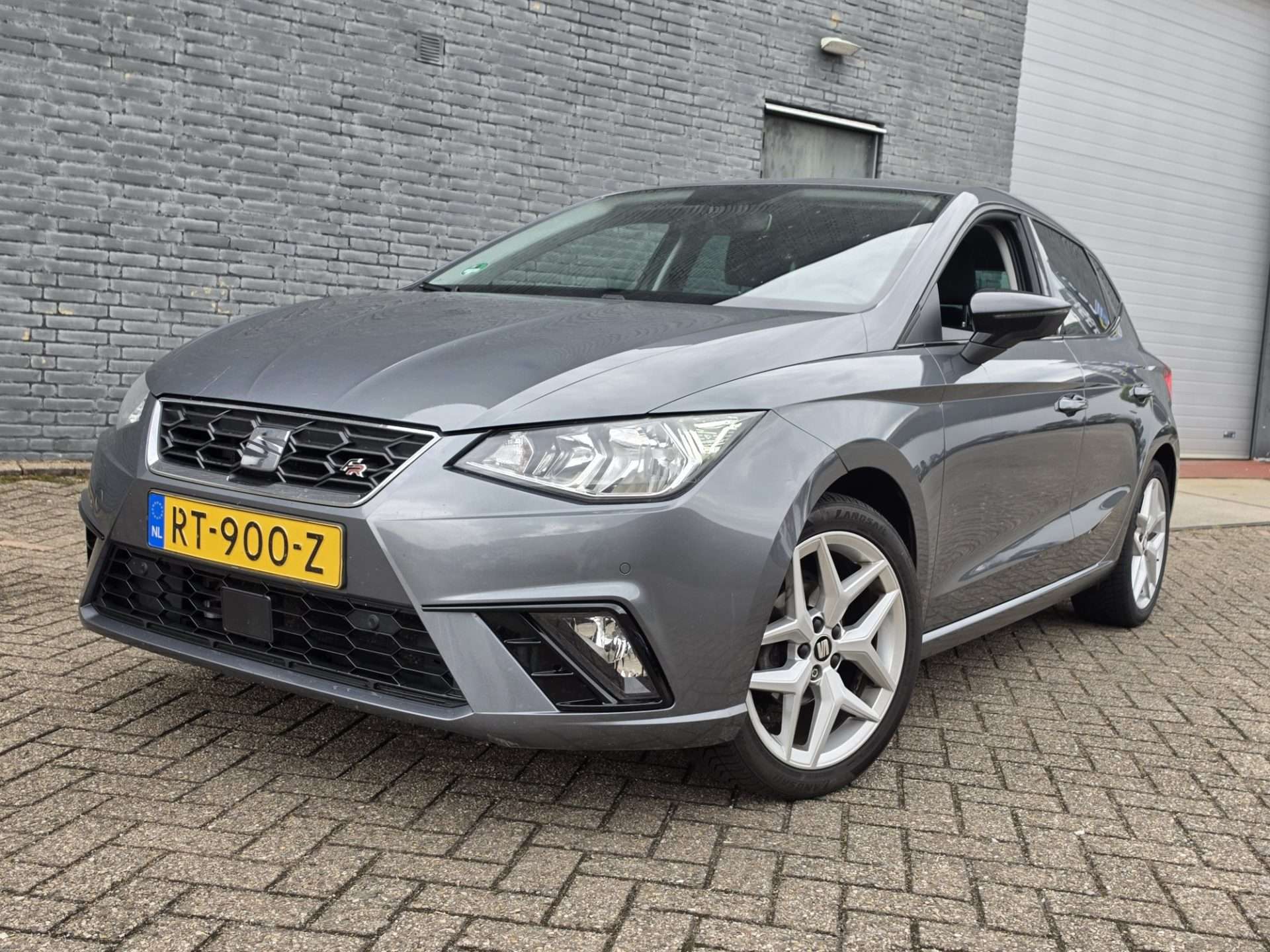 SEAT Ibiza 1.0 TSI FR Business Intense Carplay/Camera/Acc